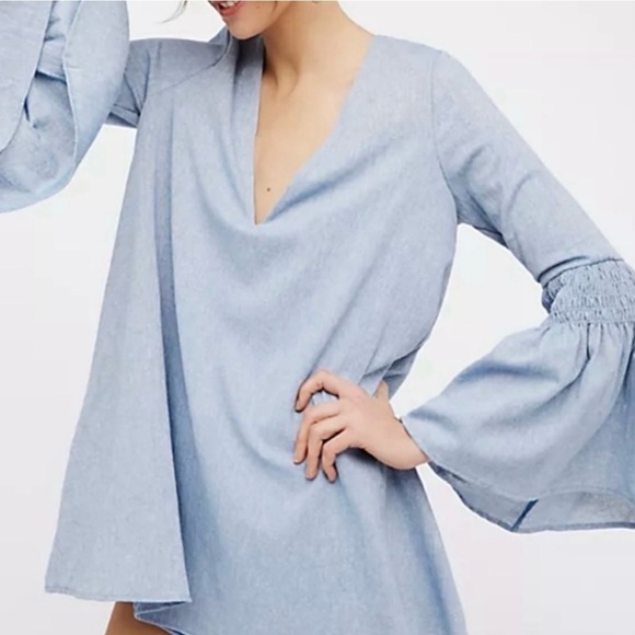 Free People Blue Chambray Bell Sleeve Mini Long Sleeve Dress Medium - Picture 4 of 11